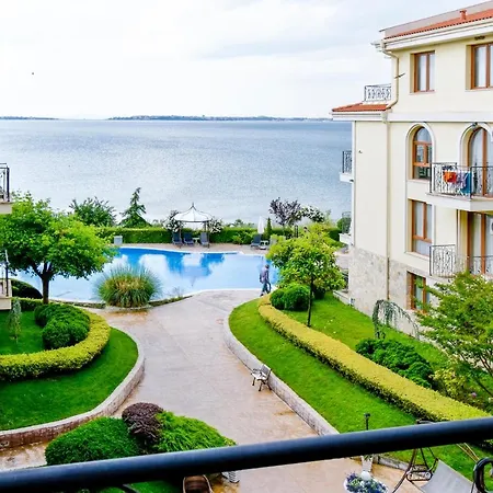 Hotell Royal Bay With Self Check-in 3*