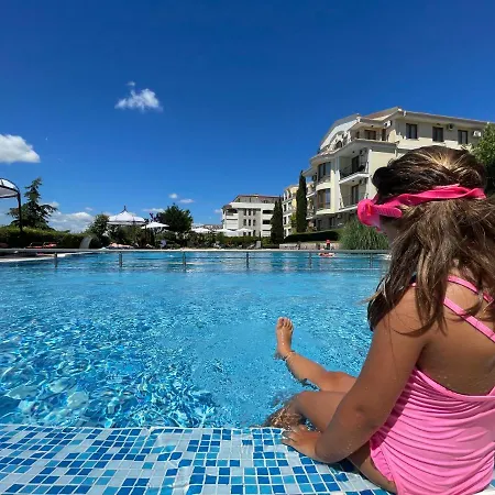 Royal Bay With Self Check-in 3* Sweti Wlas